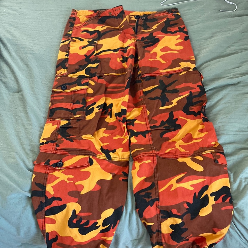 neon orange camo rothco cargo pants, size xxs